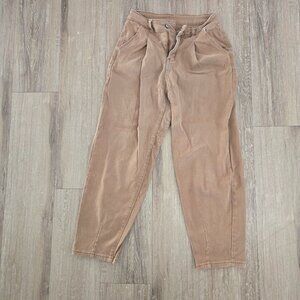 Carmel pleated pants